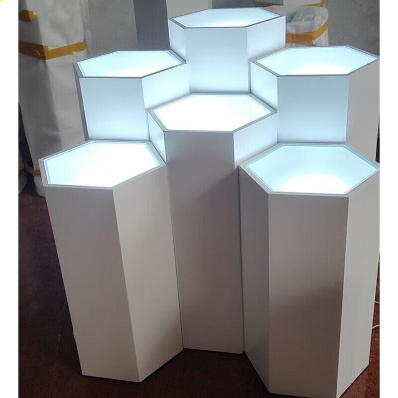 橱窗展示台地台工艺品陈列架菱形展台六角发光地台无人机智能锁展台