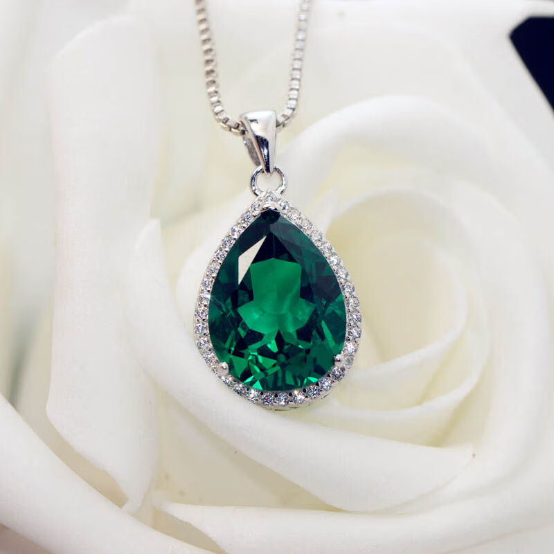 默奢 祖母绿吊坠 子彩宝绿碧玺色珠宝 首饰彩色宝石项链 女款925银镀