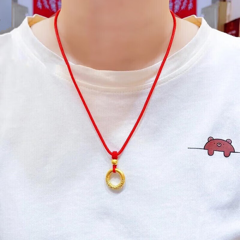 黄金吊坠连红绳戴掉了有灾吗(黄金吊坠是红绳还是黑绳有什么讲究)