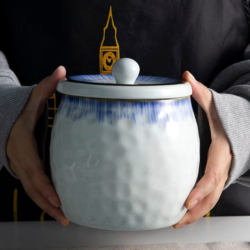 和风四季 釉下彩龟甲调味罐耐高温陶瓷猪油罐辣椒油罐防潮调料罐油辣子罐 大号蓝色龟甲罐+祖母绿勺 1200ml