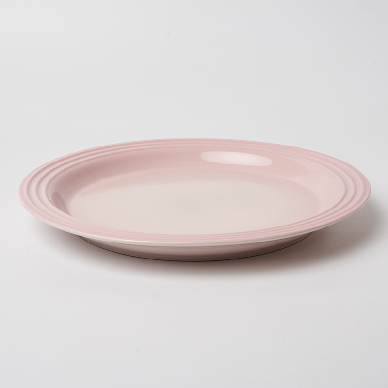 酷彩（Le Creuset）圆形菜盘家用餐具西餐盘炻瓷甜品盘子 贝壳粉27cm