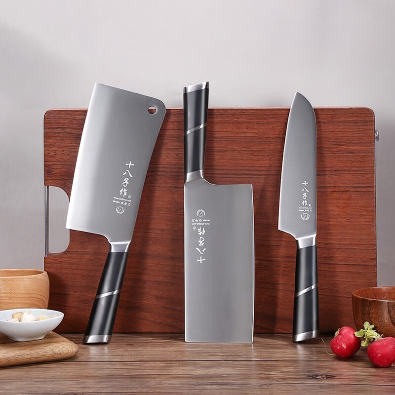 想要高品质厨房刀具?十八子作阳江菜刀套装满足你