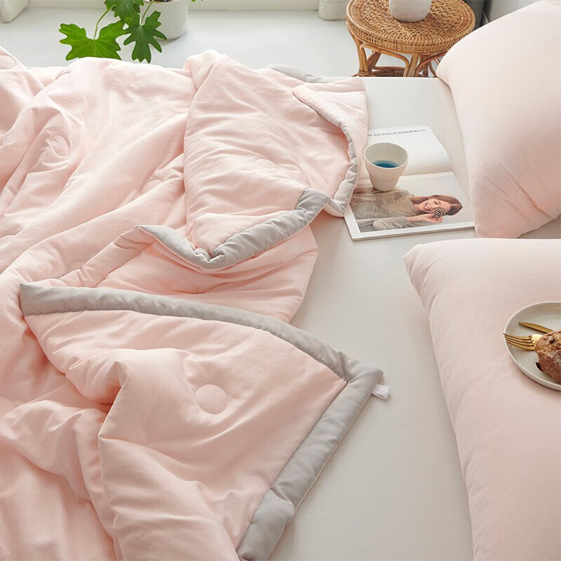 多喜爱家纺可水洗空调被大豆纤维夏薄被可机洗夏凉被夏被床上用品 亲肤水洗面20%大豆纤维夏被(粉) 120*150cm 0.9米床