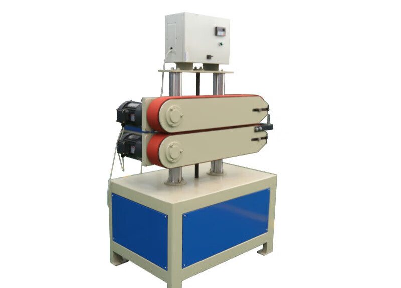 机械厂家管材型材皮带牵引机 双履带式牵引机 小型塑料机械设备