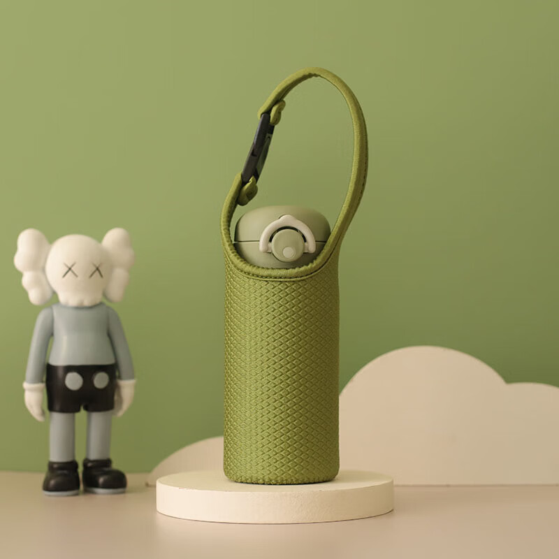 驰诺通用手提斜挎式杯套适用350500600ml保温保护套茶杯子袋 牛油果绿