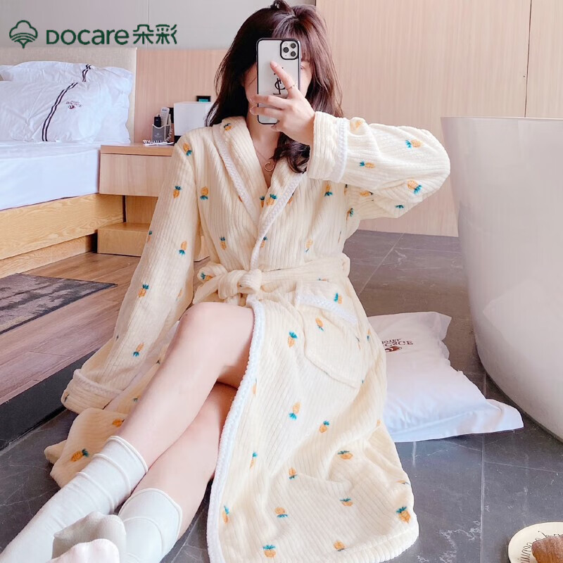 朵彩2022年新款睡袍秋冬季女款珊瑚绒法兰绒加厚加绒长款可爱浴袍睡衣