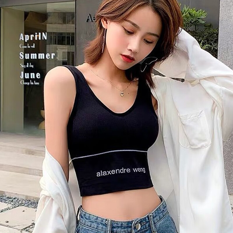 运动文胸女士无痕背心吊带无钢圈防震学生小胸女性感聚拢免穿胸罩少女