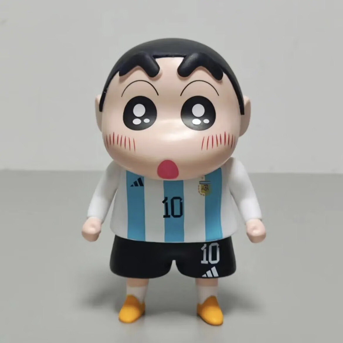 足球梅西蜡笔小新手办q版摆件潮玩动漫周边模型c罗周边生日礼物 足球