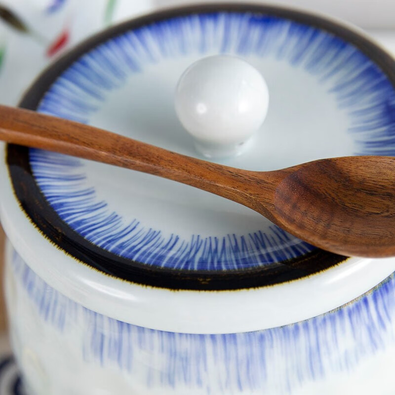 和风四季 釉下彩龟甲调味罐耐高温陶瓷猪油罐辣椒油罐防潮调料罐油辣子罐 大号蓝色龟甲罐+祖母绿勺 1200ml