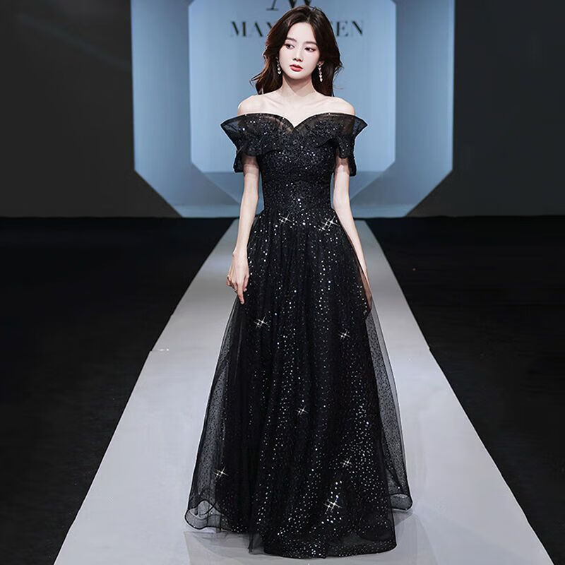 御仕达一字肩黑色礼服2024高端优雅晚礼服裙长款显瘦年会礼服主持人