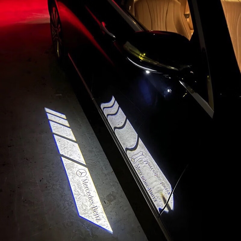 c级e级s级glc glb天使之翼照地迎宾灯 奔驰英文标光毯 奔驰a级18-21款