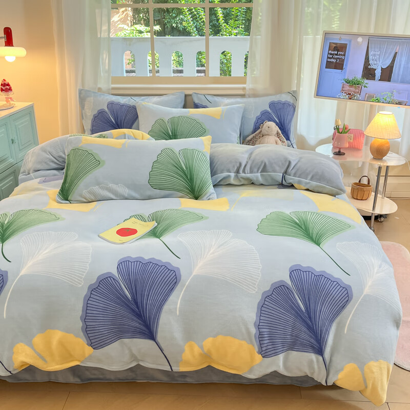 多兰诗（Duolanshi）牛奶绒四件套卡通双面加绒学生宿舍家用床单被套床上用品套件 银杏叶 1.8米 床笠款 被套200*230cm 四件套