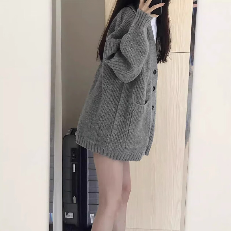 相伊恋人针织外套女25年春秋季新款外搭慵懒风毛衣中长款宽松开衫韩版上衣 浅灰色 均码 【建议80-140斤】