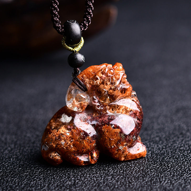 慈灵阁彩幽灵貔貅吊坠男款挂件饰品项链水晶原石雕刻霸王貔恘挂件