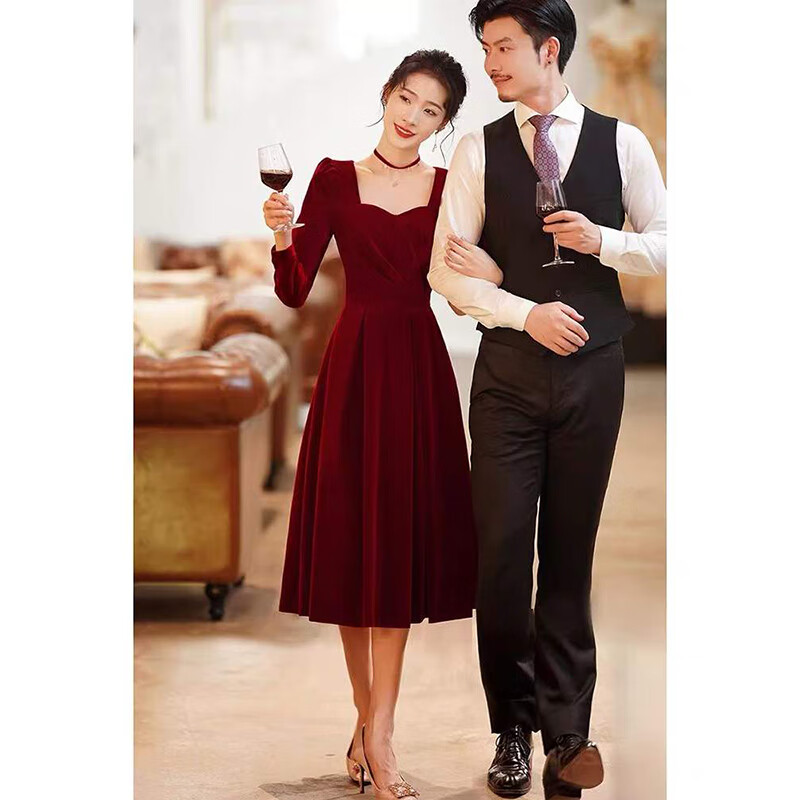 诺丽缇新娘酒红色敬酒服平时可穿女冬季礼服丝绒2023新款回门订婚连衣裙 酒红色中长款 L怎么看?