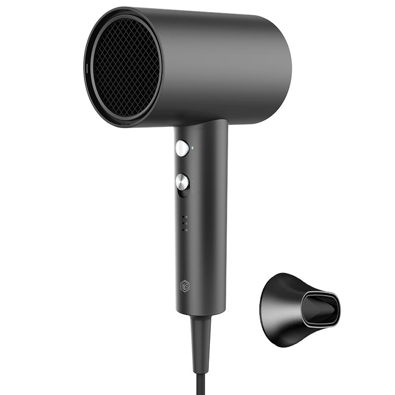 ���ڲ����������������ܺ��µ紵��� ��������õ紵��Ͳ���ʴ���������Ӵ��ʿ��1800W ��ʿ��������Ůʵ��