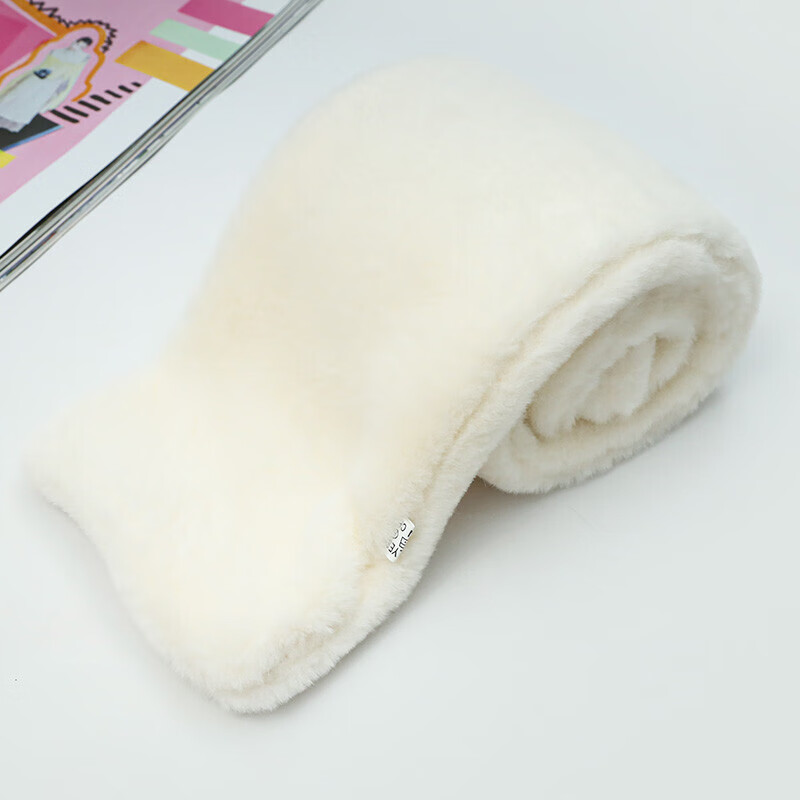 达芬奇密码 冬季流行时尚日系可爱仿獭兔毛纯色女士围脖 奶白色