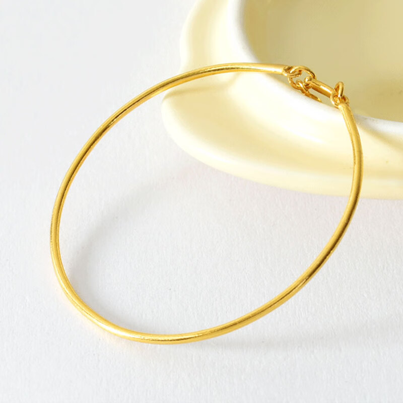 手围:15厘米 金重约6g 按实物金重多退少补