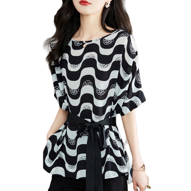 ɯ�ݶ��޴���Ůװ������������װ��Ů������������ѩ����С�������18273 ��ɫ 3XL����160-180�ﴩ��