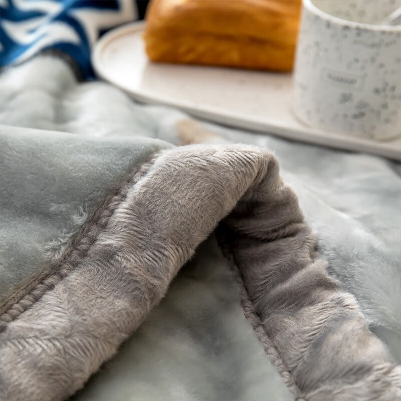 毛毯南极人NanJiren毛毯优缺点质量分析参考！分析哪款更适合你？