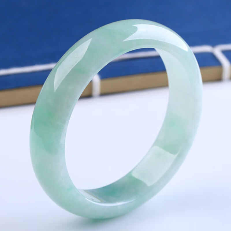 亲恒荟官方玉镯子送妈妈缅甸翡翠手镯浅绿玉冰糯种飘花透阳绿冰种玉贵