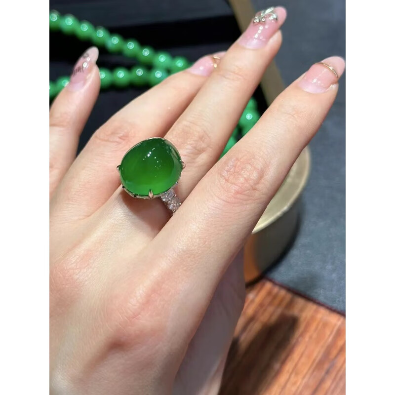冰种翡翠戒指蛋面18k金镶嵌 天然缅甸白冰戒面女款玻璃种
