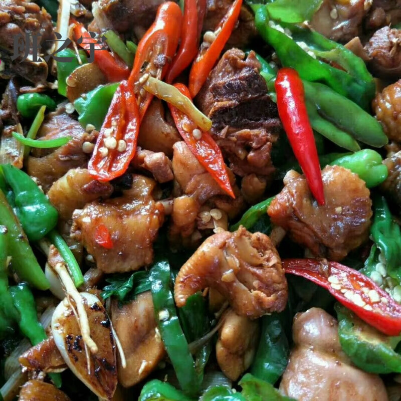 山东滕州枣庄辣子鸡零食现杀现炒整只地锅鸡柴火炒鸡·· 微辣