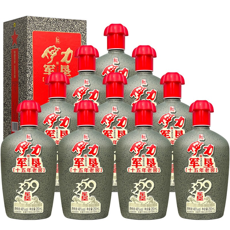 伊力特新疆伊力特 酒厂直供 46度伊力军垦 浓香型白酒250ml*10整箱装