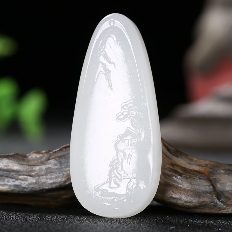 玉者无疆【实价店】和田玉羊脂玉山水牌怡然自得吊坠挂件重24.241克