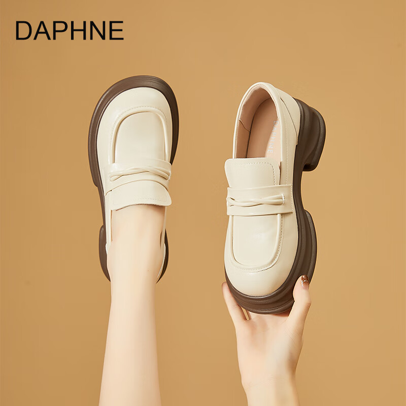 达芙妮真皮乐福鞋女2026春季新款复古厚底单鞋英伦风松糕时尚增高小皮鞋 米白 38