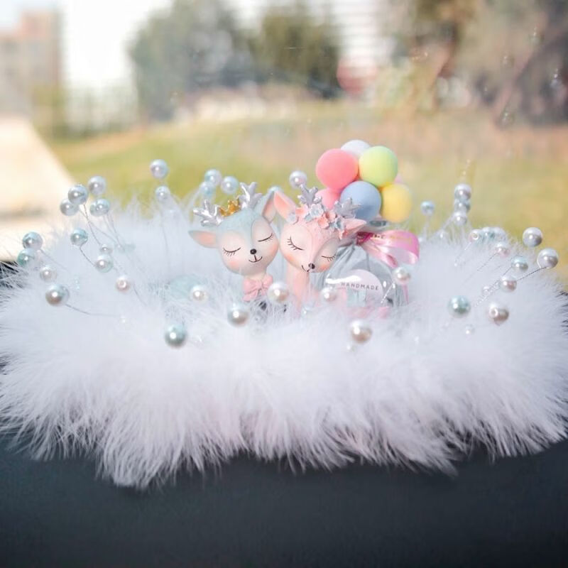 图聪图聪网红女神款一路平安鹿汽车摆件中控台车载车内装饰用品大全