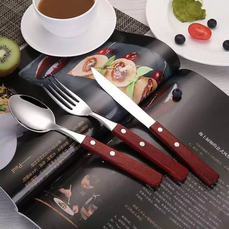 不锈钢刀叉套装家用西餐餐具两件套网红木柄牛排刀叉勺三件套 红色木柄 【304不锈钢】勺