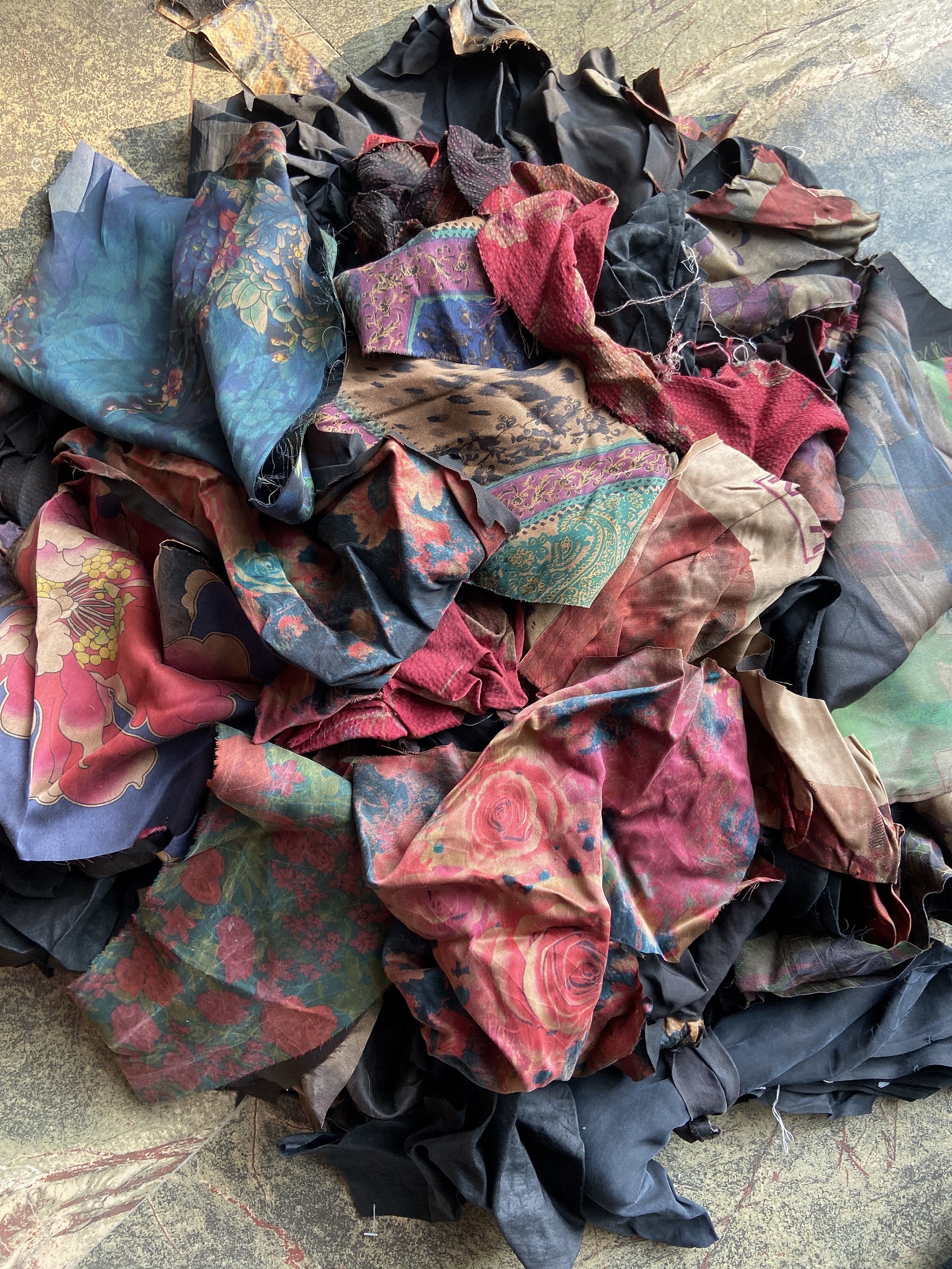 创京懿选香云纱布料零头布 布料 花色色香云纱面料零 零散小碎料头