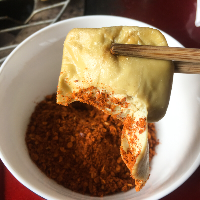迎宾(yingbin)贵州毕节特产小吃手撕豆腐豆干 大方 烙锅烧烤臭豆腐碱