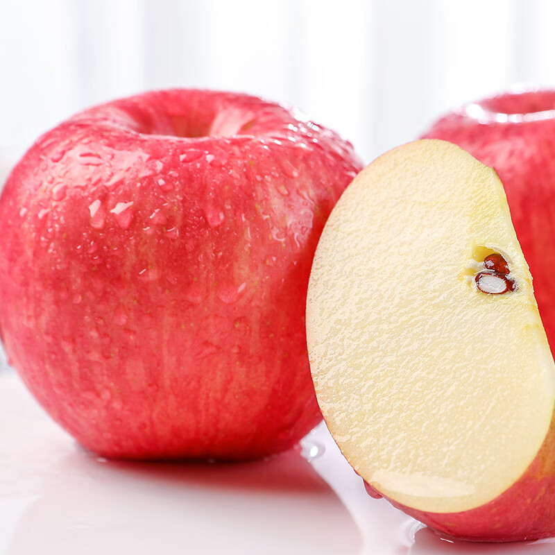 正宗山东烟台苹果栖霞红富士脆甜当季新鲜水果时令生鲜整箱是2021年库存的果吗？