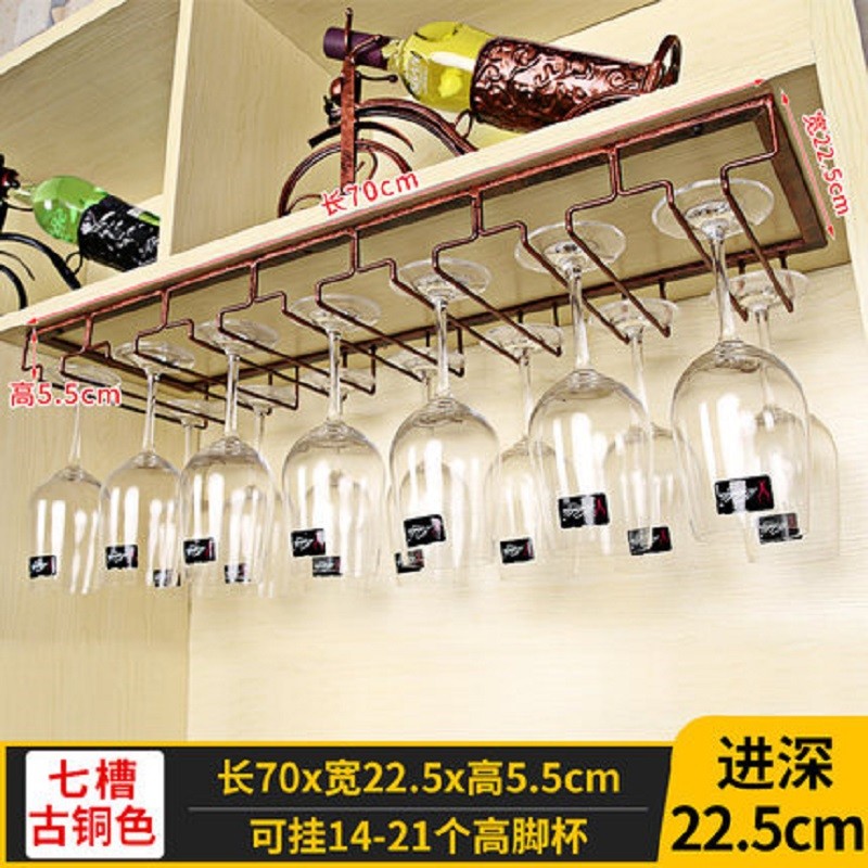 红酒吧倒挂(吧台红酒杯倒挂造型) 红酒吧倒挂(吧台红酒杯倒挂造型)