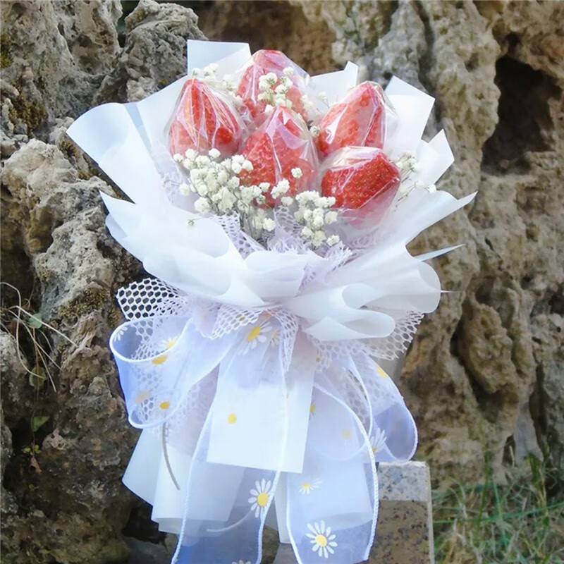 玫瑰花小香风水果花束鲜花速递全国同城配送 a款( 5颗草莓 满天星)