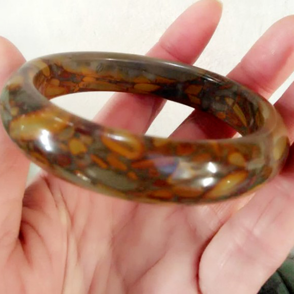 萨拉拉女娲石手镯 精美五彩竹叶青女娲石手镯sn3268 内经56mm-58mm