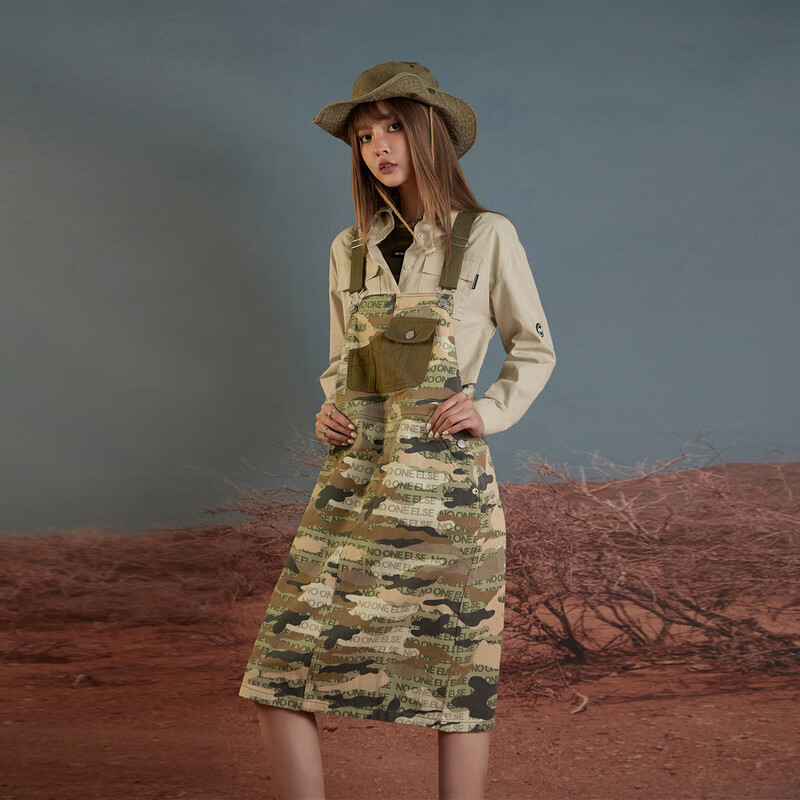NO ONE ELSE時尚迷彩背帶連衣裙女2024春新品小眾個性設(shè)計感裙子 軍綠 均碼