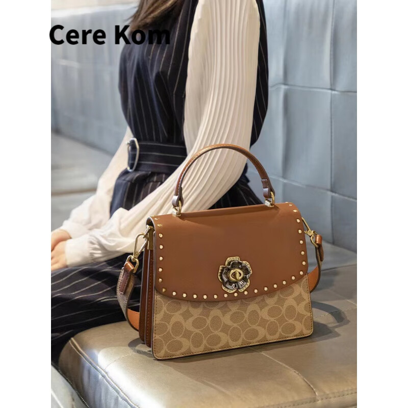 cerekomck欧美轻奢高端品牌2024品牌女包新款山茶花铆钉真皮小方包女