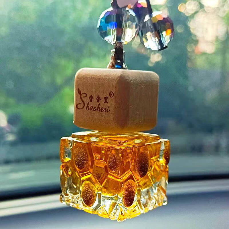 舍曼车载香水挂件精油挂饰邂逅淡香持久车内清新空气车用汽车香薰