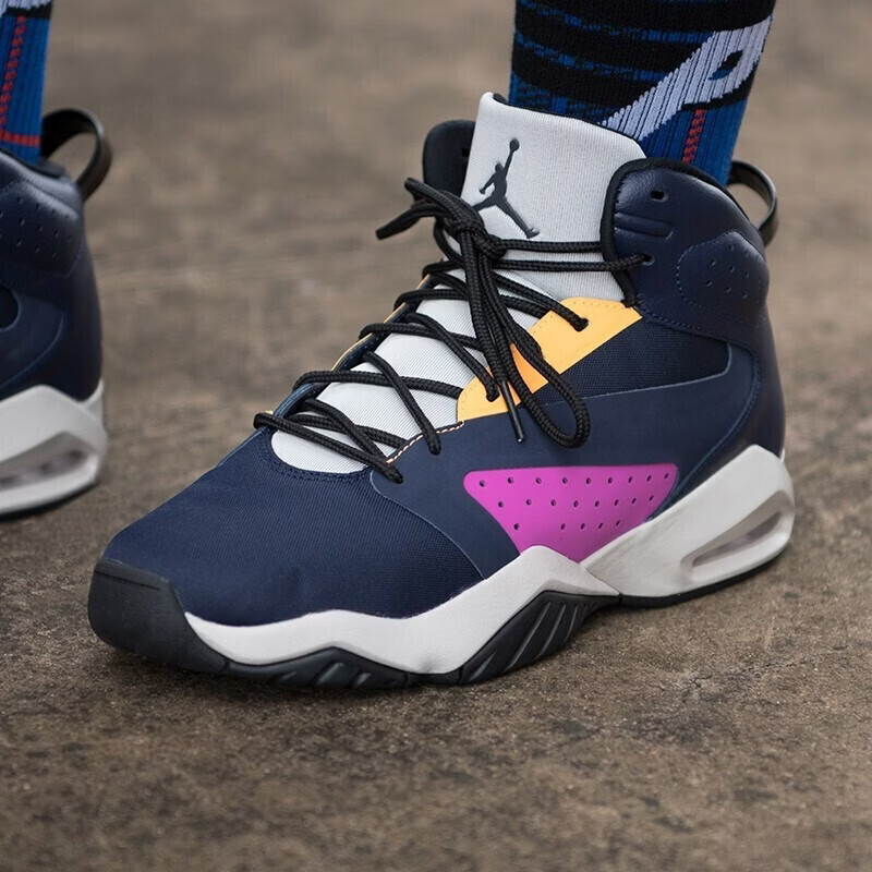nike耐克篮球鞋男新款airjordanlift实战缓震时尚休闲运动鞋ar4430