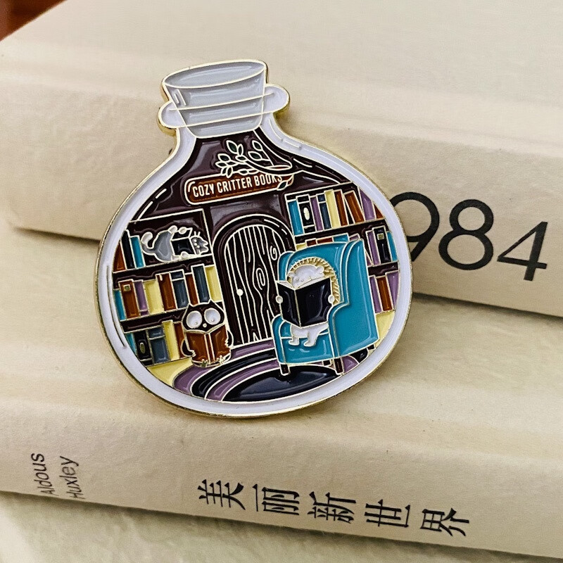阅读爱好者金属徽章文艺胸针书虫图书馆学生学霸饰品礼物 图书馆书虫(3.9x3.9cm)