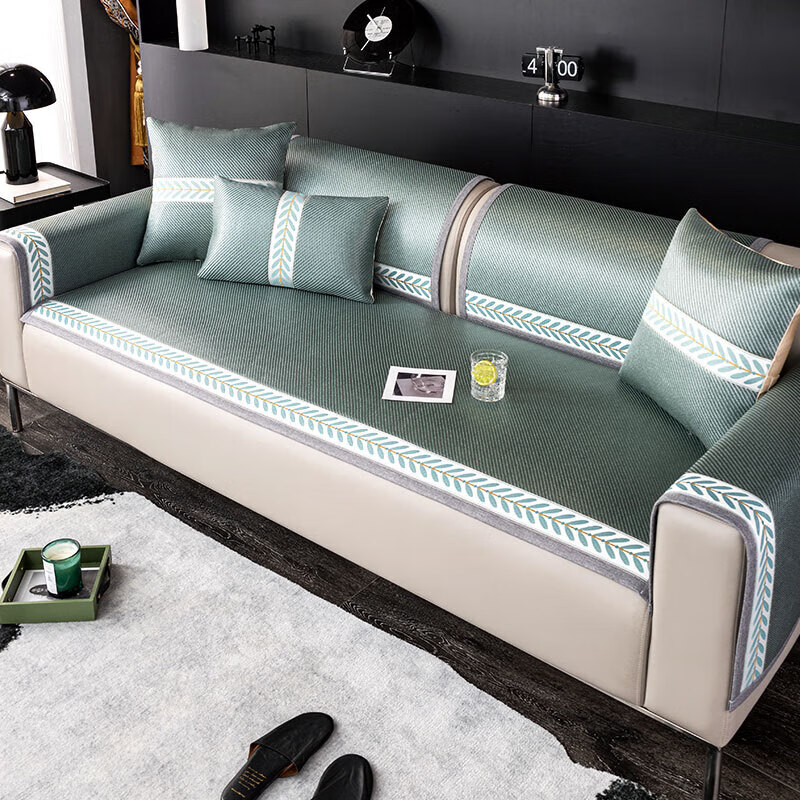 钟爱一生沙发垫夏季凉席坐垫艾草冰藤沙发套罩防滑坐垫 青榄70*180cm