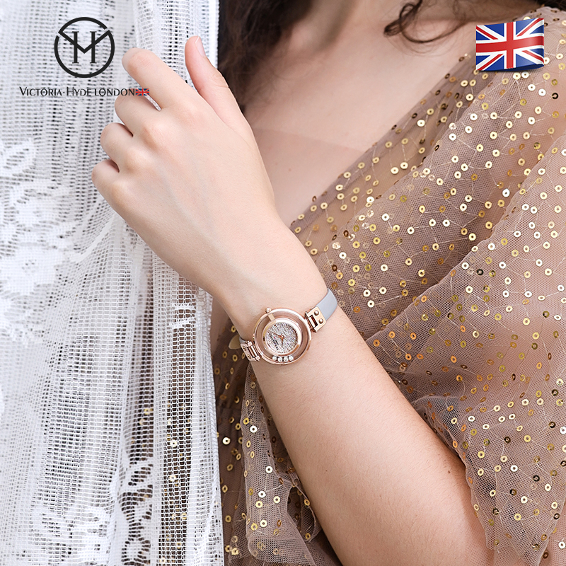 VICTORIA·HYDE星辰手表女小众轻奢女表满天星小表盘高级感石英表 圣诞礼物实用 气质莫兰迪灰（配手镯）