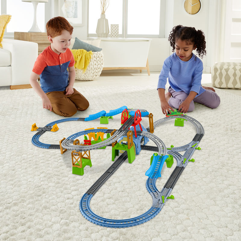 托马斯&朋友	（THOMAS&FRIENDS）儿童玩具男孩生日礼物轨道火车玩具-培西多玩法百变轨道套装GBN45高性价比高么？