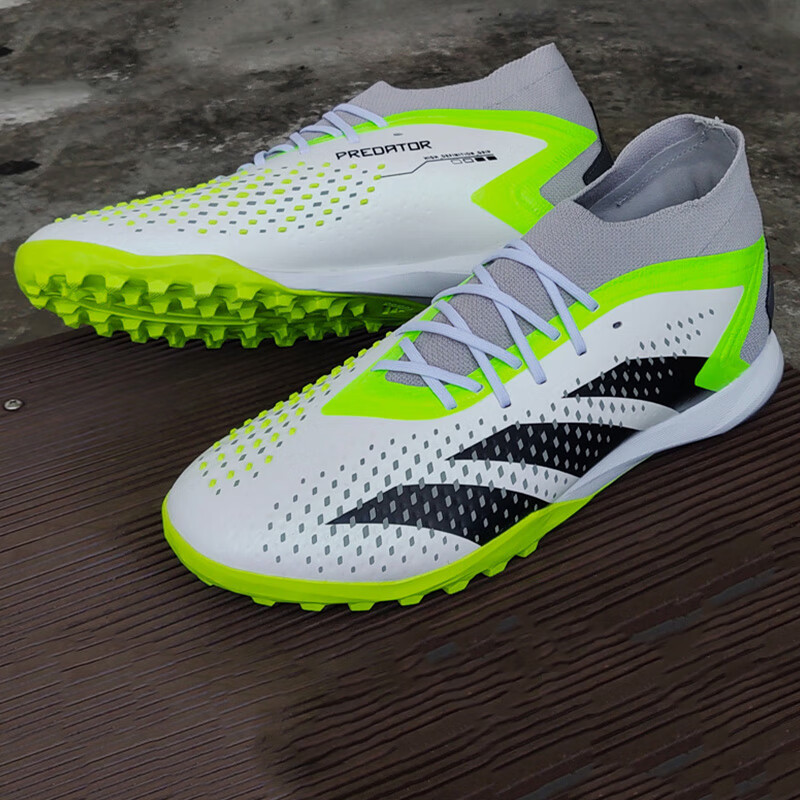 阿迪达斯 （adidas）足球鞋男鞋夏季新款猎鹰Predator.1 TF碎钉鞋人草训练实战缓震 GZ0009 44
