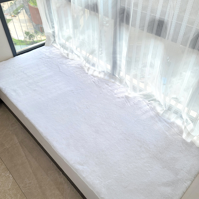 太美鑫仿兔毛飄窗墊擼貓感臥室墊ins網(wǎng)紅陽臺(tái)墊子可裁剪窗臺(tái)墊毛絨毯冬 純白色 長仿兔毛定制尺寸