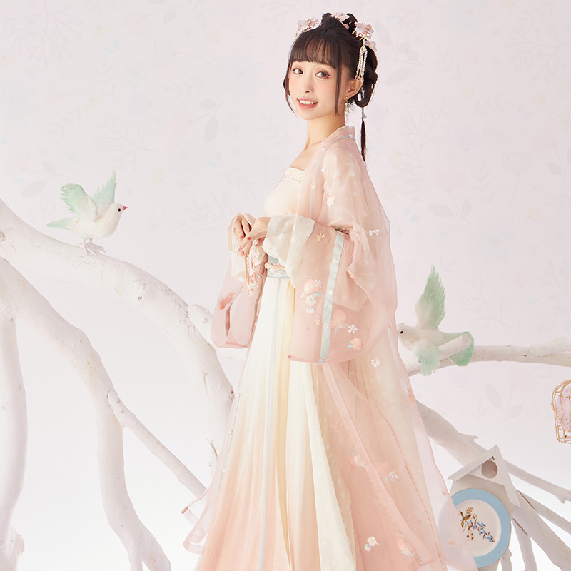 汉服在线历史价格查询|汉服价格走势图