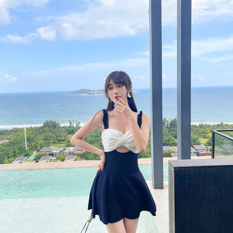 泳装女小心机性感纯欲风泡温泉连体小众设计感游泳装度假 藏青色 s